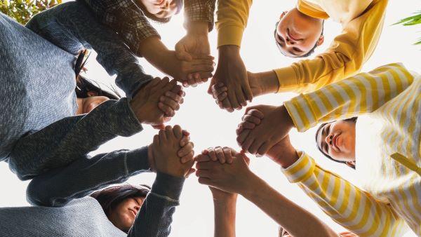 Community Medium