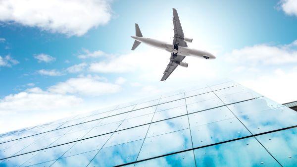 Plane overhead Medium